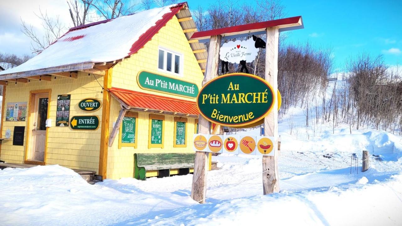 La Vieille Ferme, Ecogite Saint-Fulgence المظهر الخارجي الصورة